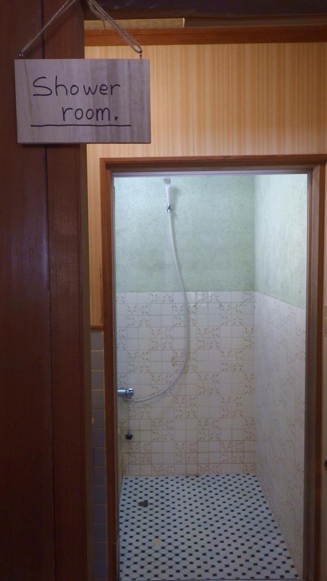 Cosmos Guesthouse Миёси Экстерьер фото
